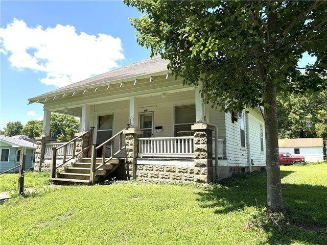 House for sale in Sweet Springs, Missouri