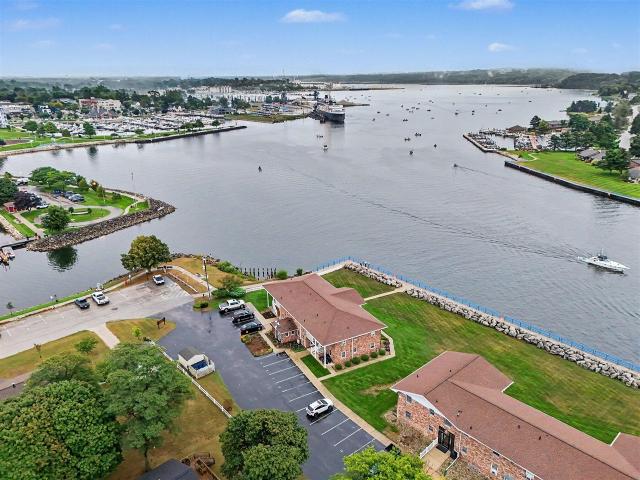 Condo for sale in Ludington, Mason County