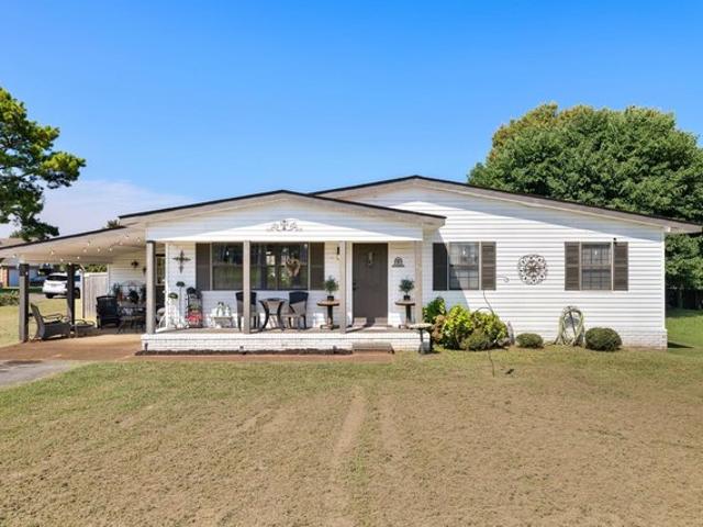 House for sale in Muscle Shoals, Alabama