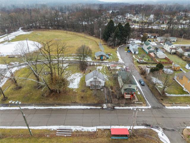 House for sale in New Castle, Pennsylvania