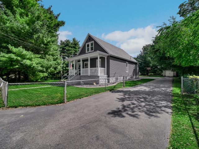 House for sale in Knox, Indiana
