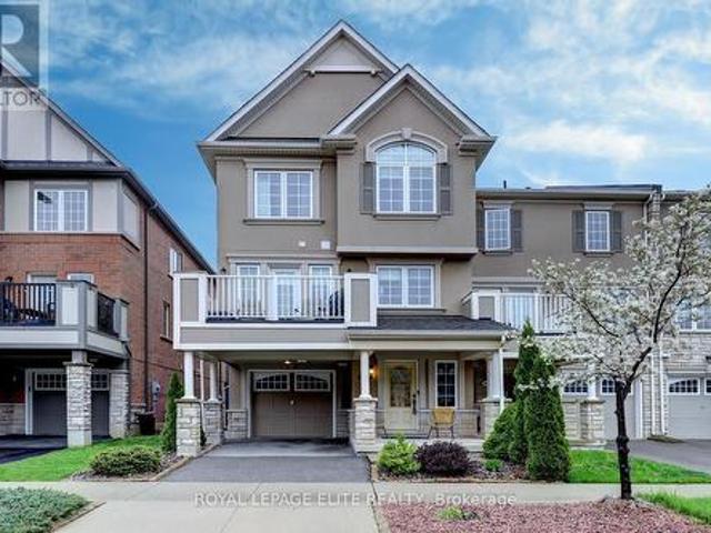 House for sale in Oakville, Ontario
