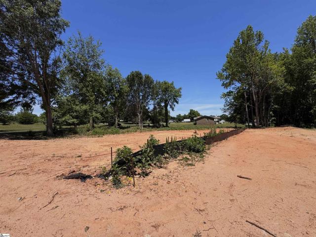 Land for sale in Inman, South Carolina
