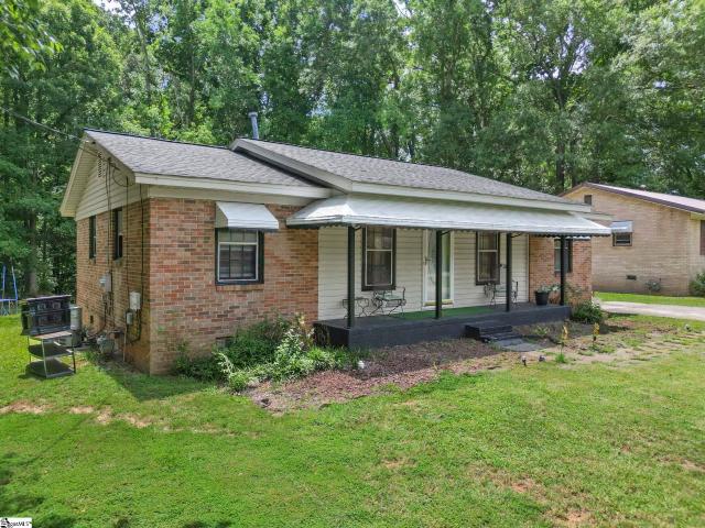 House for sale in Laurens, South Carolina