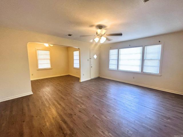Property for rent in Ark