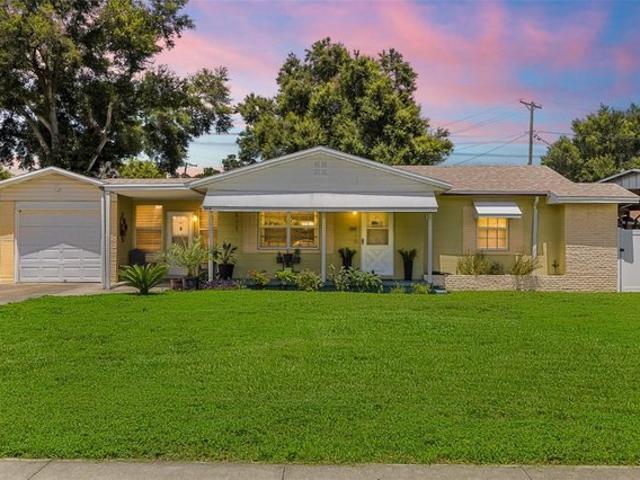 House for sale in Auburndale, Florida