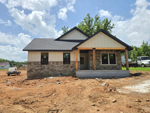 House for sale in Marionville, Missouri