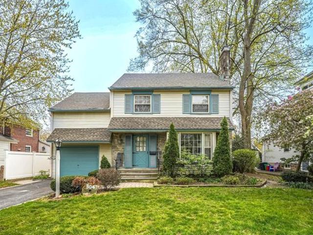 House for sale in Haddonfield, New Jersey