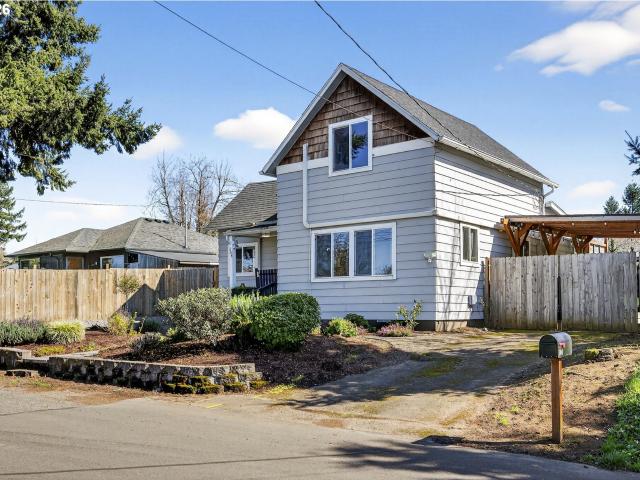 House for sale in Oregonia