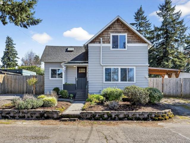 House for sale in Oregonia
