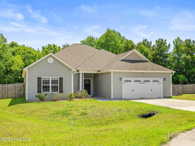 House for sale in Maysville, North Carolina