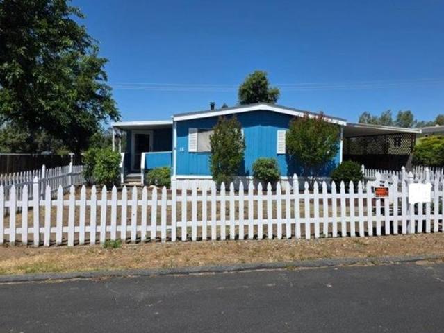House for sale in Auberry, California