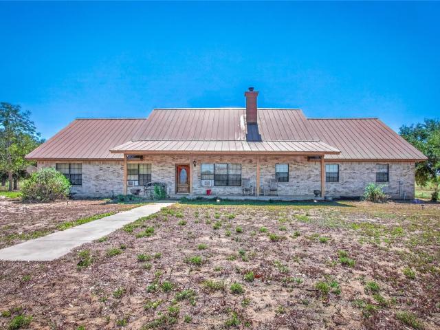 House for sale in Caruth, Luling
