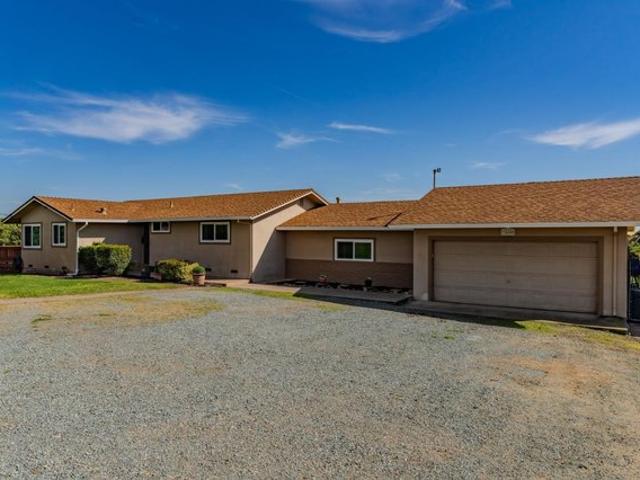 House for sale in Ione, California