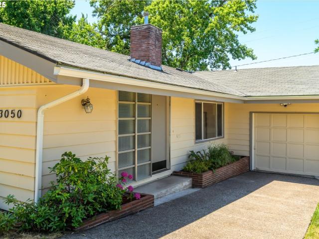 House for sale in Eugene