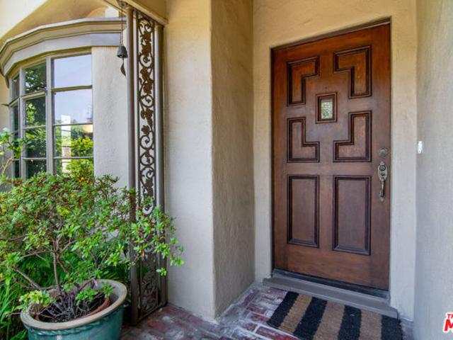House for sale in Cheviot Hills, Los Angeles