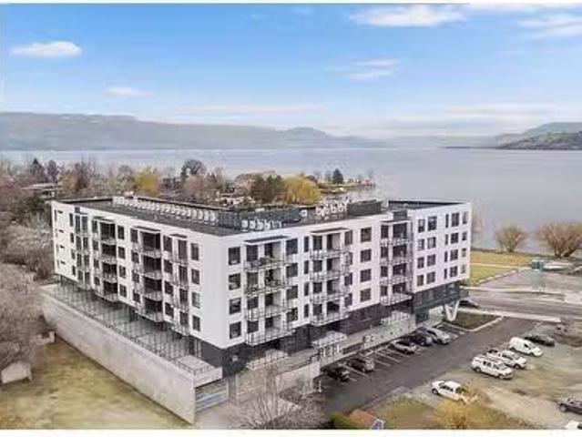 Condo for sale in Winfield, British Columbia