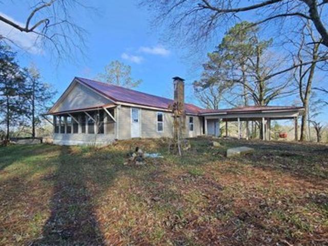 House for sale in Spruce Pine, Alabama