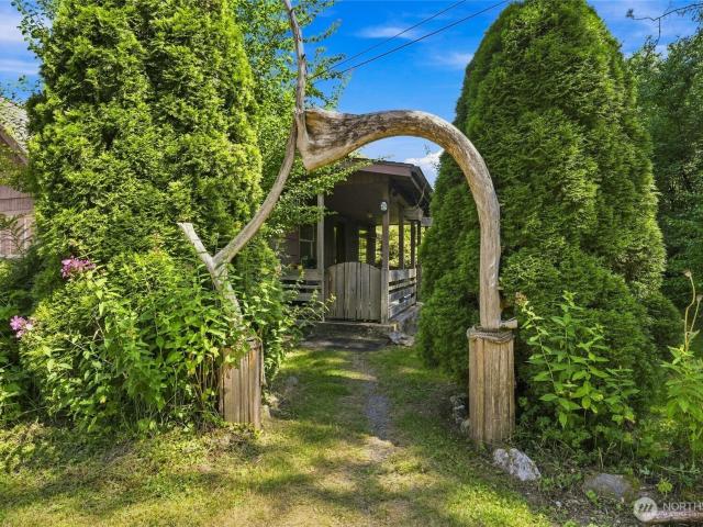 House for sale in Washington