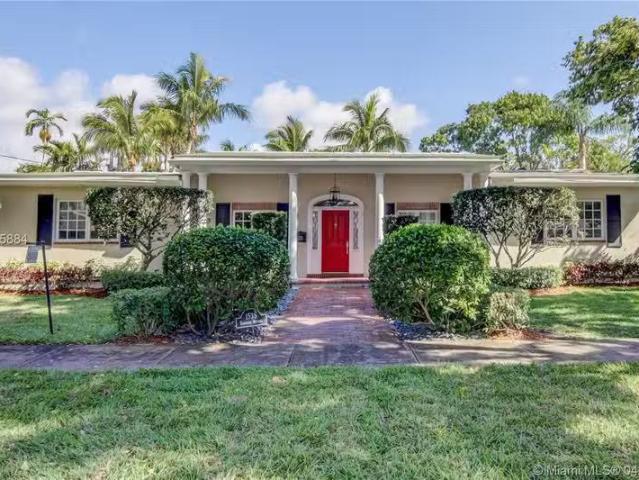 Condo for rent in Coral Gables, Florida