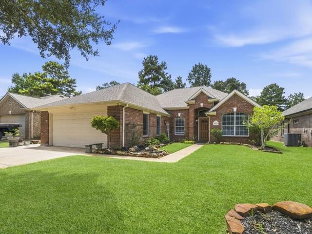 House for sale in Magnolia, Texas