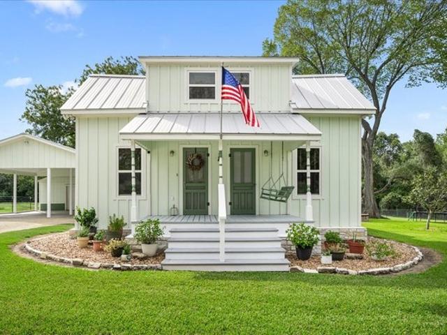 Farm for sale in Schulenburg, Fayette County