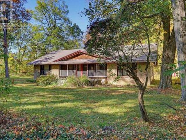 House for sale in Fort Erie, Golden Horseshoe