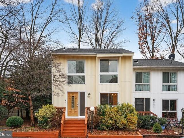 Townhouse for sale in Virginia