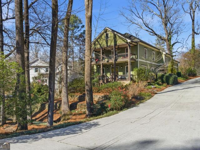 House for sale in Chamblee, Georgia