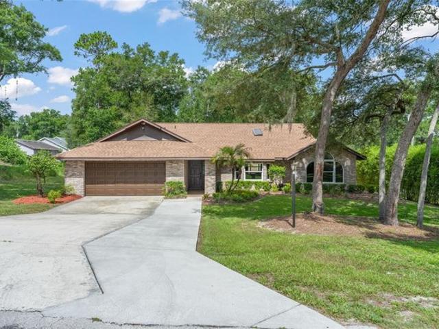 House for sale in Sorrento, Florida