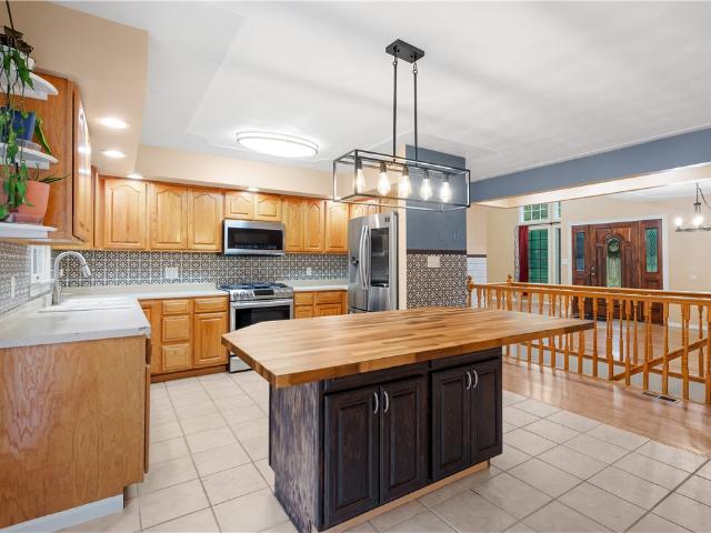 House for sale in South Franklin Township, Washington County