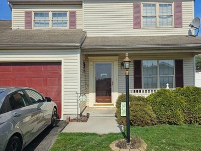 Townhouse for sale in Dover, Pennsylvania