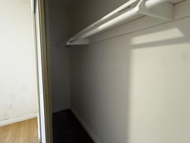 Apartment for rent in Canoga Park, California
