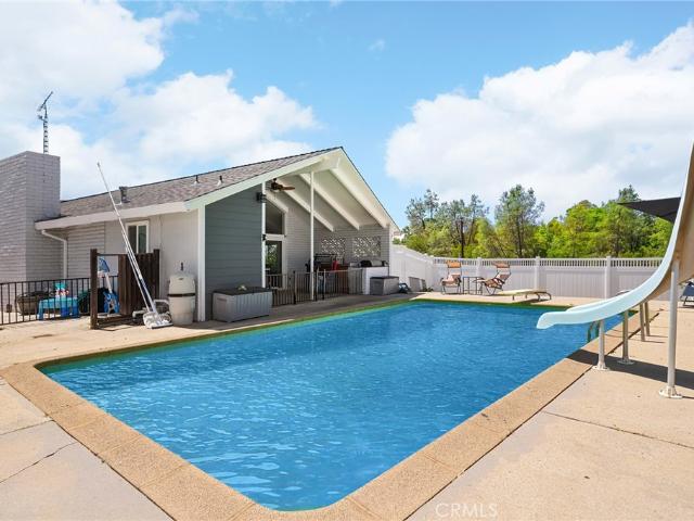 House for sale in Oroville