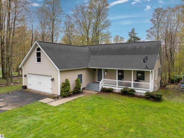 House for sale in Bellaire, Michigan