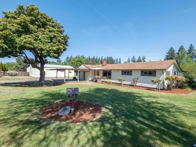 House for sale in Oregonia