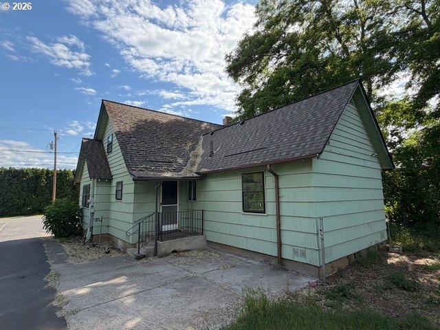 House for sale in Oregonia