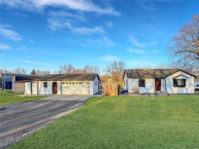 House for sale in Slayton, Minnesota