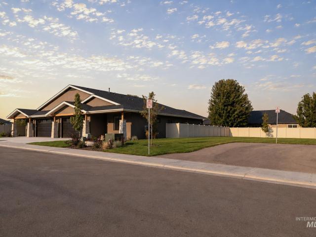 Townhouse for sale in Meridian, Idaho