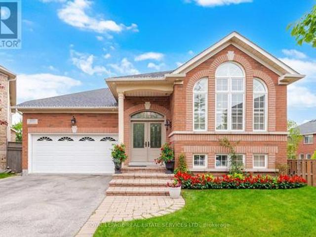 House for sale in Oakville, Ontario