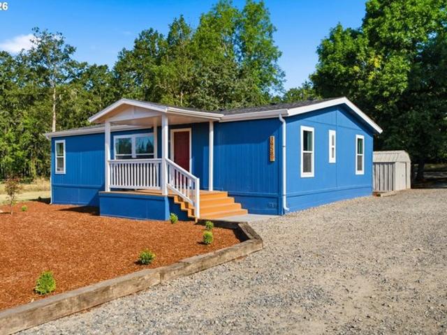 House for sale in Oregonia