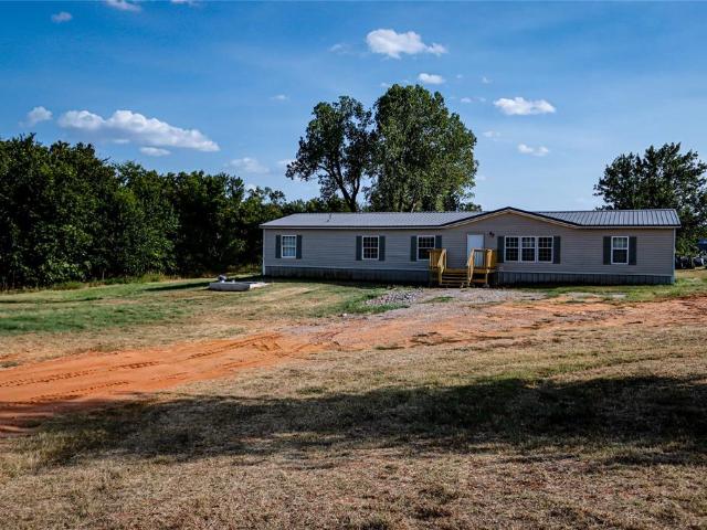House for sale in McLoud, Pottawatomie County