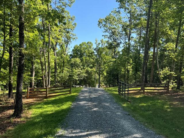 House for sale in Mineral Bluff, Georgia