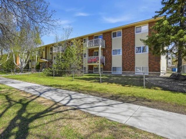 Condo for sale in Queen Mary Park, Edmonton