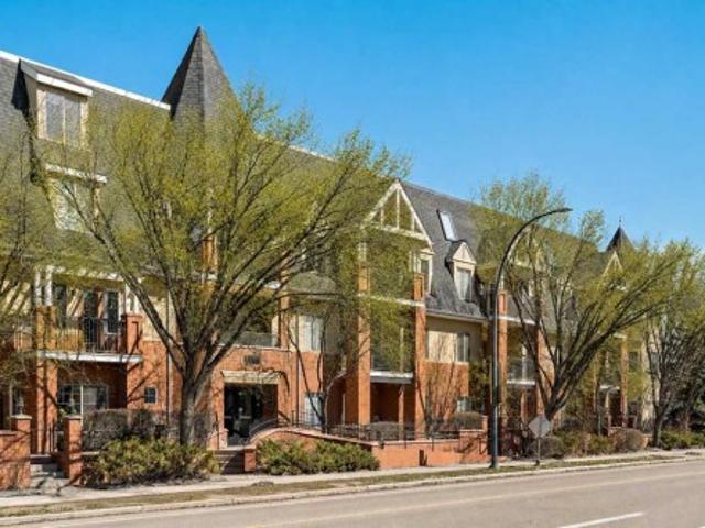 Condo for sale in Hillhurst, Calgary