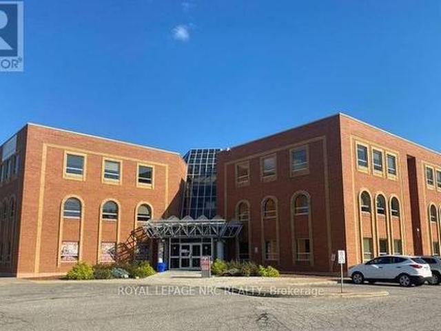 Commercial for rent in St. Catharines, Golden Horseshoe