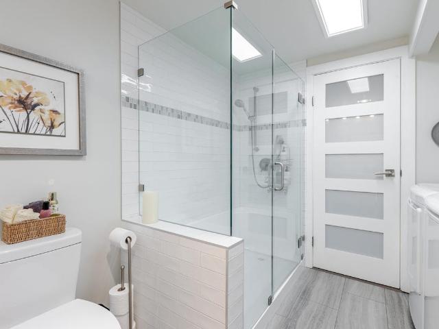 Condo for sale in White Rock, British Columbia