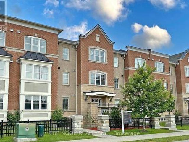 Townhouse for rent in Durham, Ontario