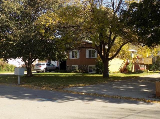 House for sale in Willmar, Kandiyohi County