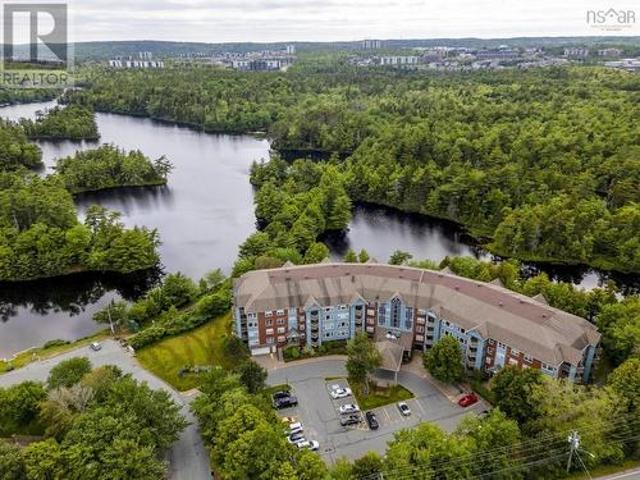 Condo for sale in Bedford